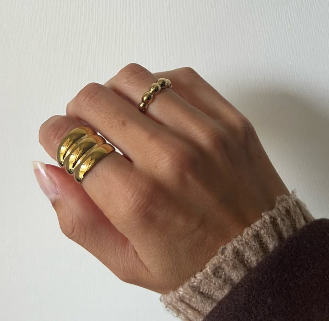 Beaded Dot Ring - Lavina
