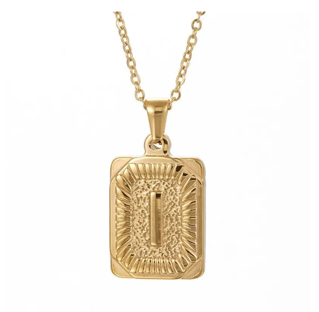 Gold chunky rectangle pendant letter I necklace - Lavina