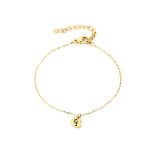 Gold heart mom bracelet - Lavina Jewelz