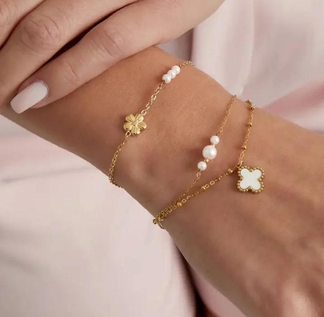 Gold Double Chain Bracelet With White Clover Pearl charms - Lavina