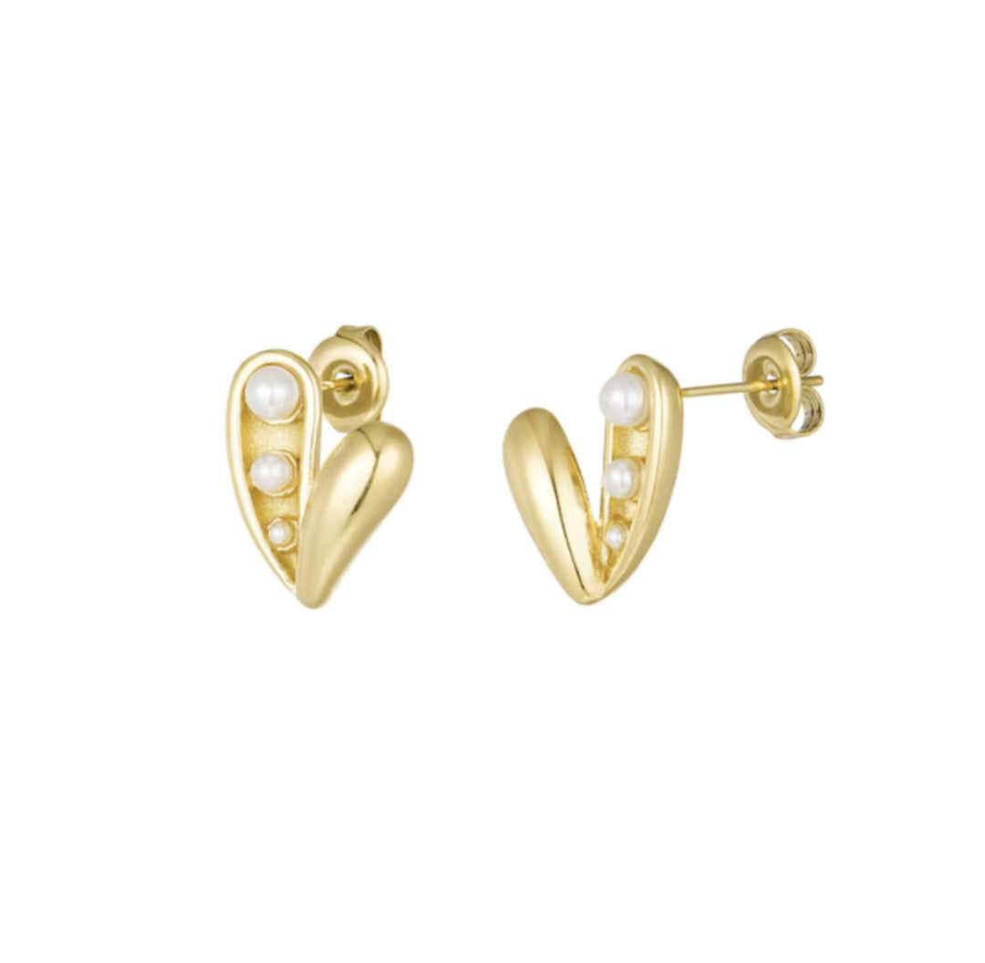 Golden stud earrings with pearls - Lavina Jewelz