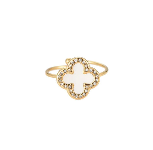 White pearl 4 leaf clover ring with zirconia stones in gold - Lavina