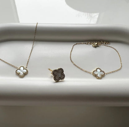 White 4 leaf clover set bracelet and necklace with zirconia stones - Lavina