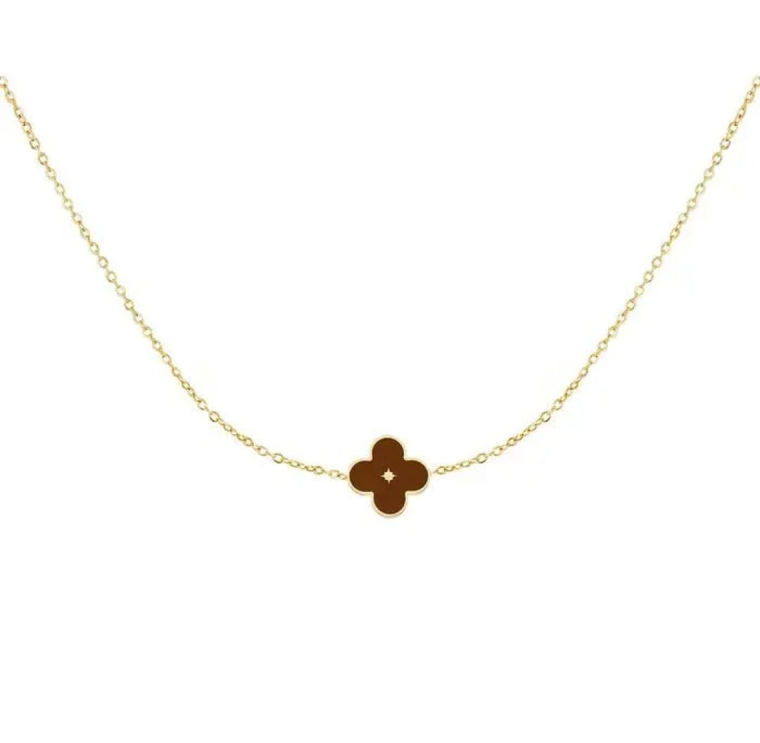 Brown Clover Necklace - Lavina