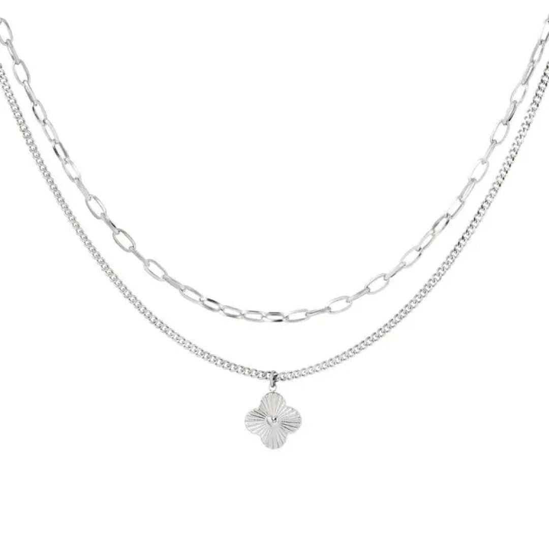 Clover Chain Necklace - Lavina