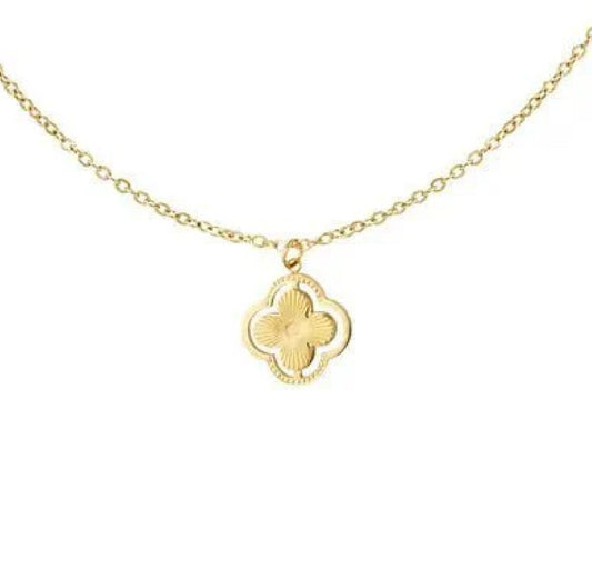 Elegant Clover Necklace - Lavina Jewelz