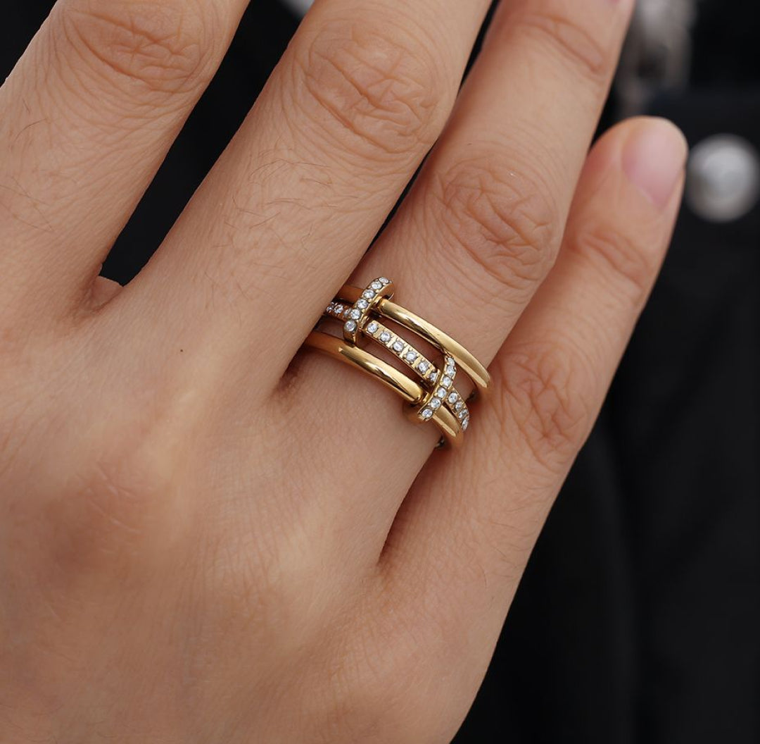 Fine connected 3 layered rings gold with zirconia stones chunky - Lavina Jewelz